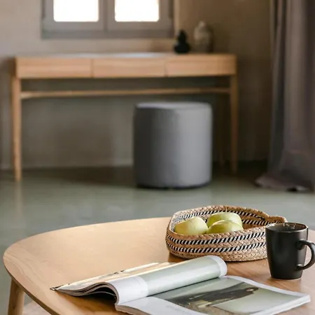 Eugenia Sunrise Willa *