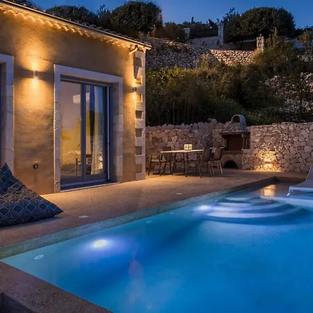 Willa Eugenia Sunrise Katsaráta