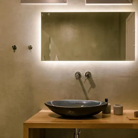 Eugenia Sunrise Katsaráta