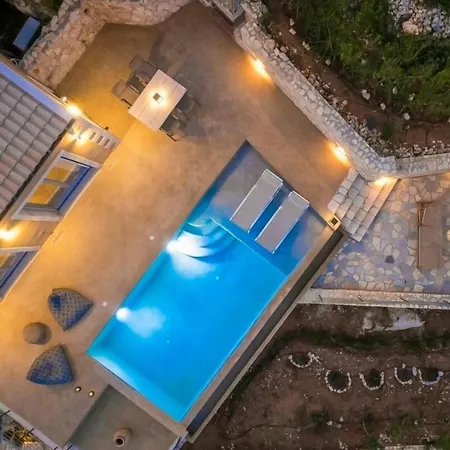 Eugenia Sunrise Villa